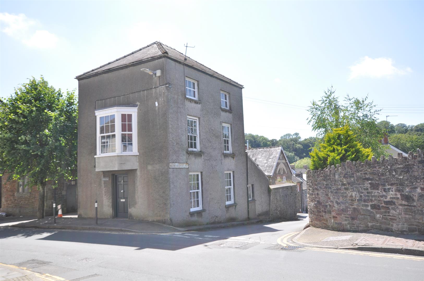 Terry Thomas & Co Estate Agents in Carmarthenshire West Wales
